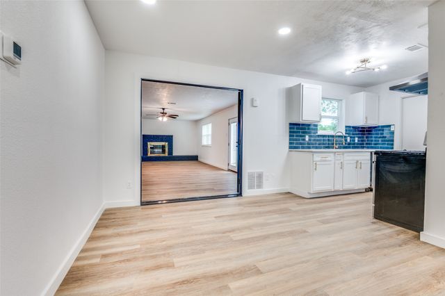 626 Thrush Avenue, Duncanville, TX 75116