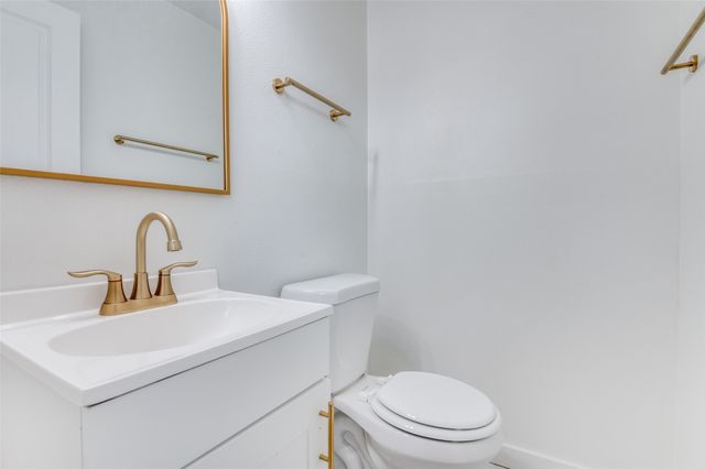 626 Thrush Avenue, Duncanville, TX 75116