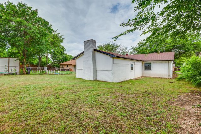 626 Thrush Avenue, Duncanville, TX 75116