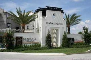 9350 SW 170th Passage 9350, Miami, FL 33196