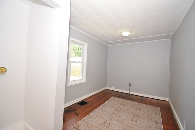 433 Putnam Hill Rd, Sutton, MA 01590