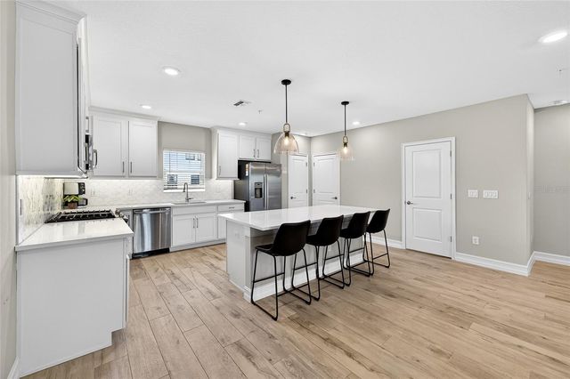 5351 BRIDGE STREET 15, Tampa, FL 33611