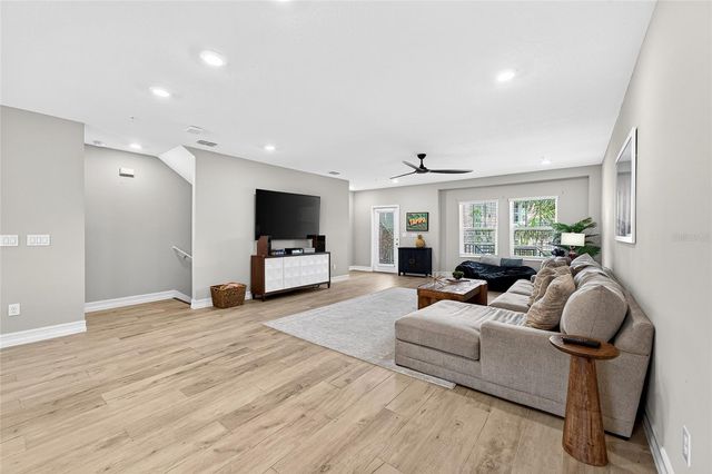 5351 BRIDGE STREET 15, Tampa, FL 33611