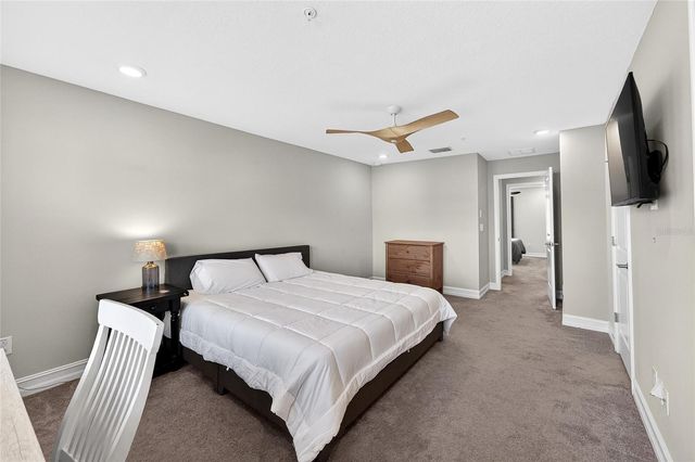 5351 BRIDGE STREET 15, Tampa, FL 33611