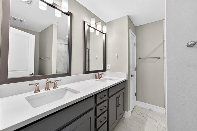 5351 BRIDGE STREET 15, Tampa, FL 33611