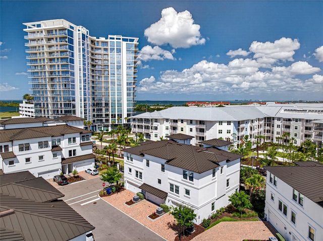 5351 BRIDGE STREET 15, Tampa, FL 33611