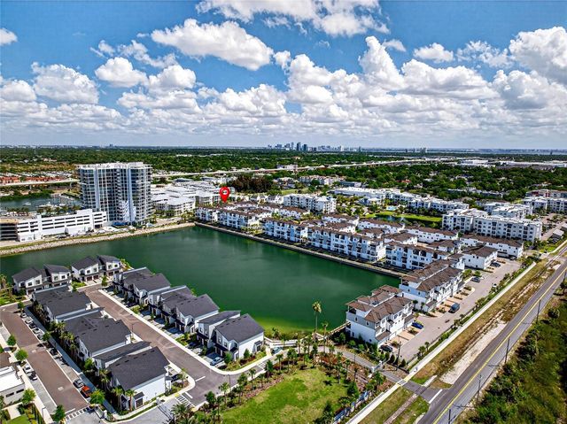 5351 BRIDGE STREET 15, Tampa, FL 33611