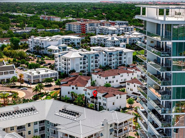 5351 BRIDGE STREET 15, Tampa, FL 33611