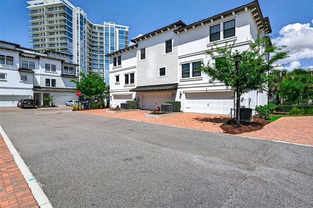 5351 BRIDGE STREET 15, Tampa, FL 33611