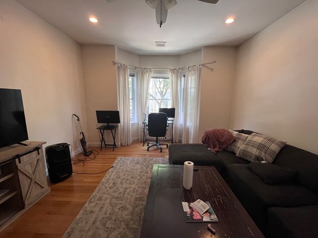 16 Gates Street 1, Boston, MA 02127