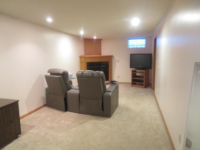 316 1st Avenue SE, New Brighton, MN 55115