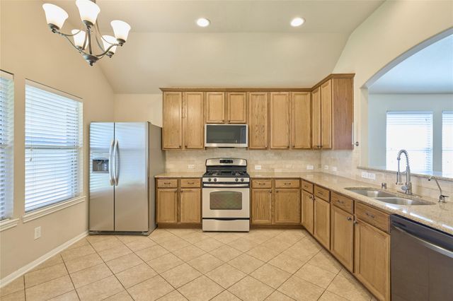 31878 Forest Park Trail, Conroe, TX 77385