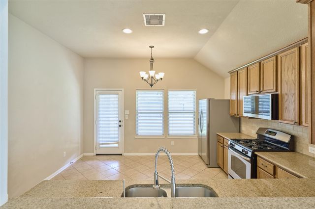 31878 Forest Park Trail, Conroe, TX 77385