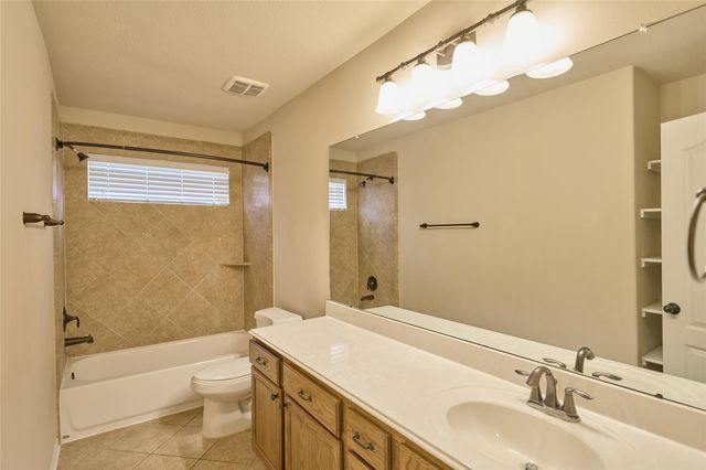 31878 Forest Park Trail, Conroe, TX 77385