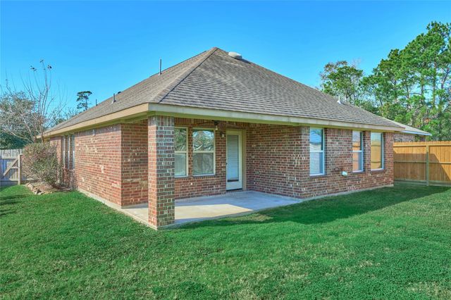 31878 Forest Park Trail, Conroe, TX 77385