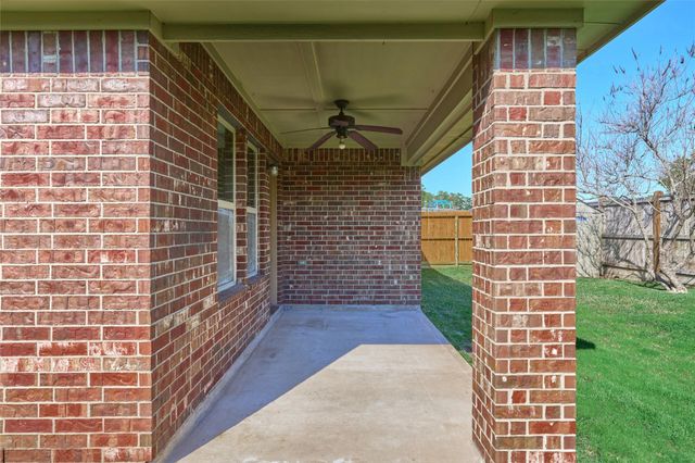 31878 Forest Park Trail, Conroe, TX 77385