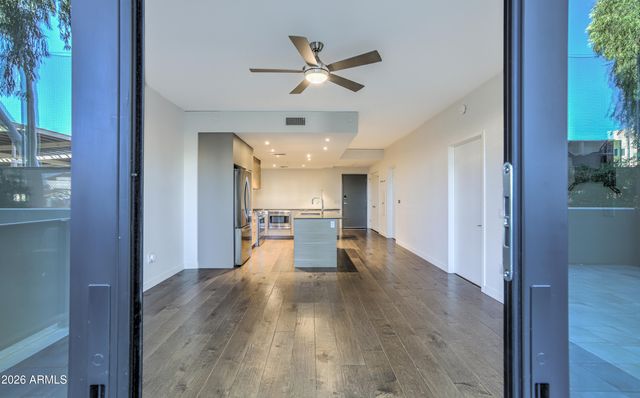 2300 E CAMPBELL Avenue 121, Phoenix, AZ 85016