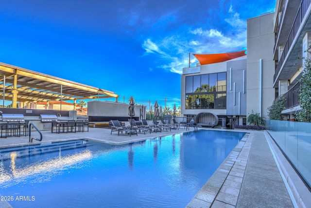 2300 E CAMPBELL Avenue 121, Phoenix, AZ 85016