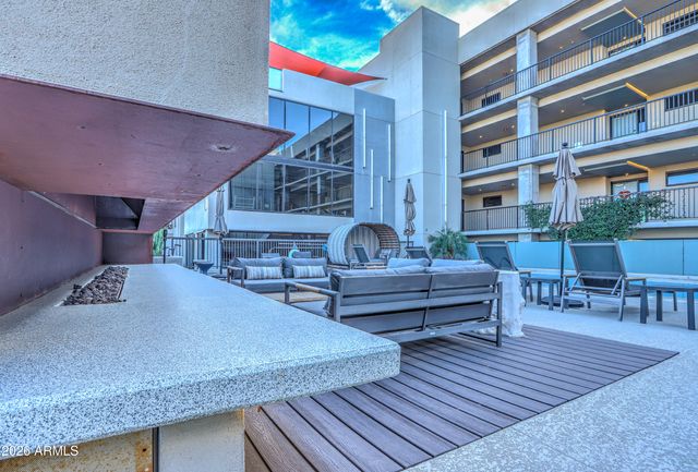 2300 E CAMPBELL Avenue 121, Phoenix, AZ 85016