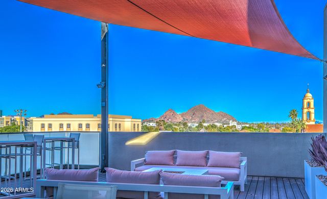 2300 E CAMPBELL Avenue 121, Phoenix, AZ 85016