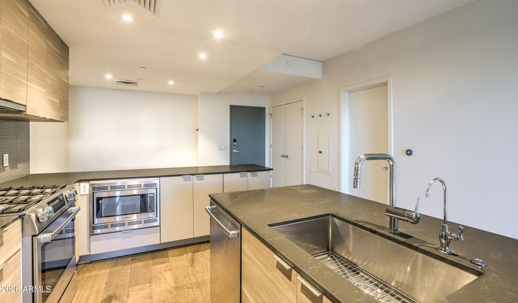 2300 E CAMPBELL Avenue 121, Phoenix, AZ 85016 — photo 5