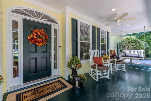 5817 Cross Point Court, Waxhaw, NC 28173