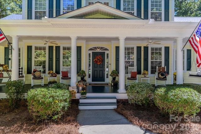 5817 Cross Point Court, Waxhaw, NC 28173