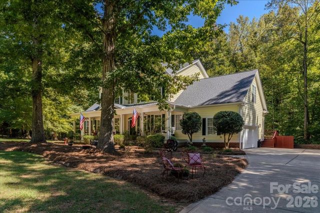 5817 Cross Point Court, Waxhaw, NC 28173