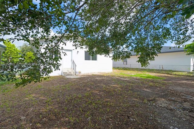 667 NW 14th Street, Florida City, FL 33034
