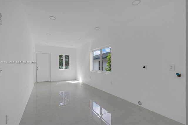 667 NW 14th Street, Florida City, FL 33034