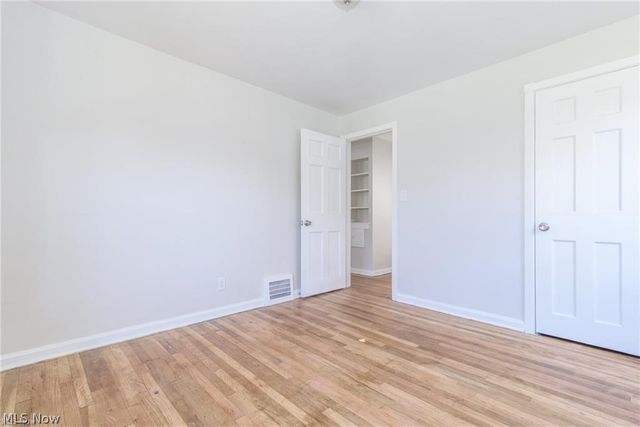 20514 Mountville Drive, Maple Heights, OH 44137