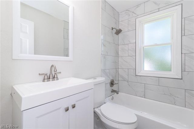 20514 Mountville Drive, Maple Heights, OH 44137