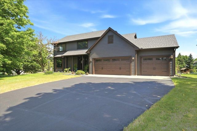 10057 Raleigh Court, Woodbury, MN 55129
