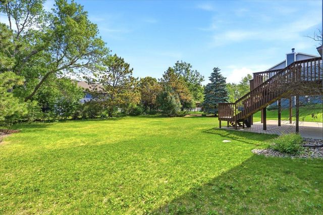 10057 Raleigh Court, Woodbury, MN 55129