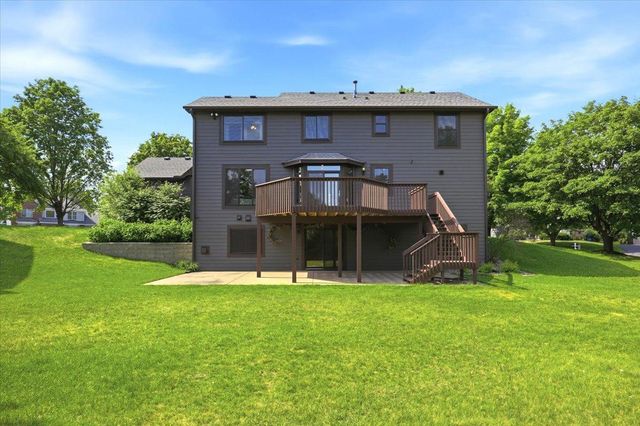 10057 Raleigh Court, Woodbury, MN 55129