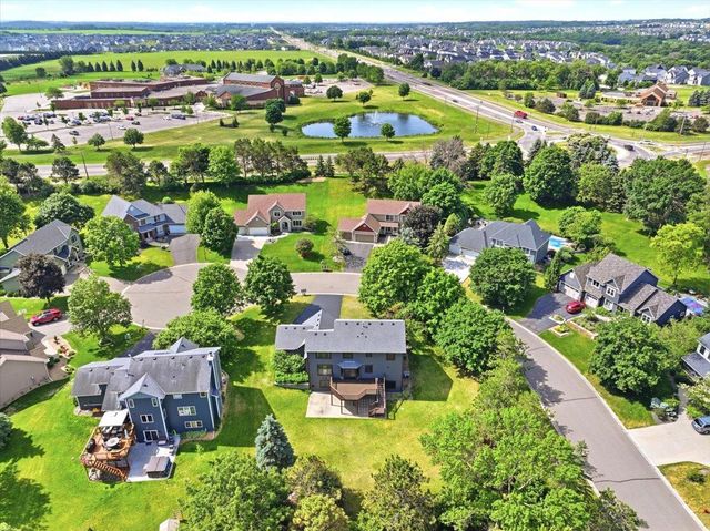 10057 Raleigh Court, Woodbury, MN 55129