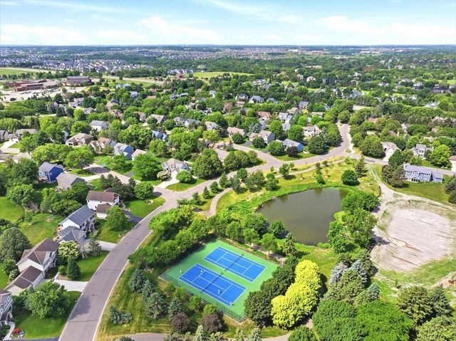 10057 Raleigh Court, Woodbury, MN 55129