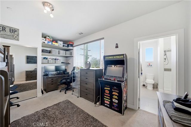 7950 Telegraph, Downey, CA 90240