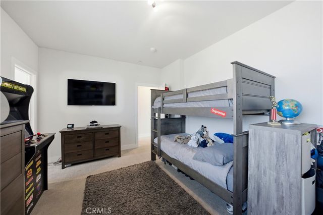 7950 Telegraph, Downey, CA 90240
