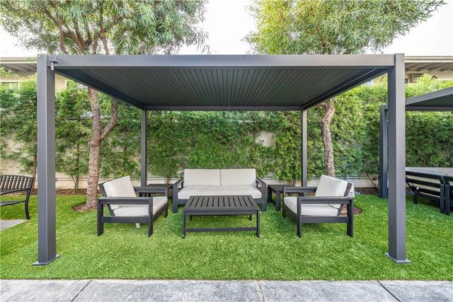 7950 Telegraph, Downey, CA 90240