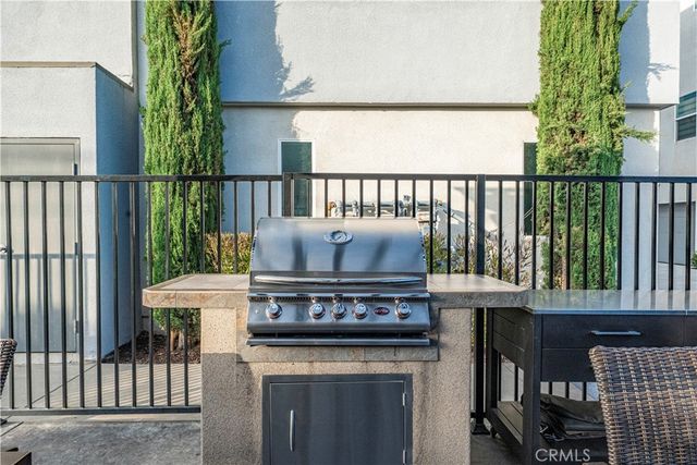 7950 Telegraph, Downey, CA 90240