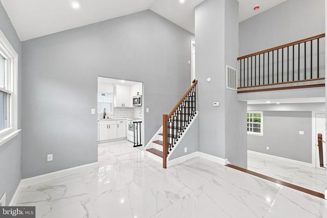 3 DUKE ST, Ewing, NJ 08618