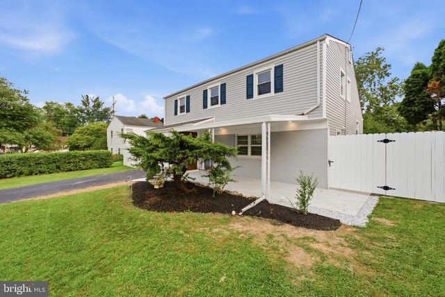 3 DUKE ST, Ewing, NJ 08618