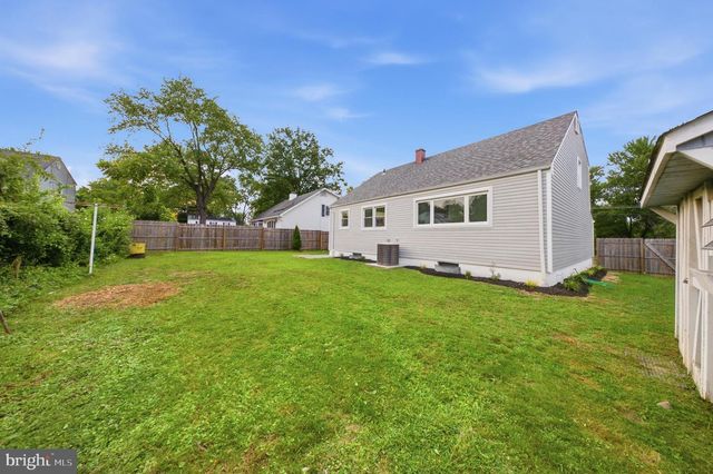 3 DUKE ST, Ewing, NJ 08618