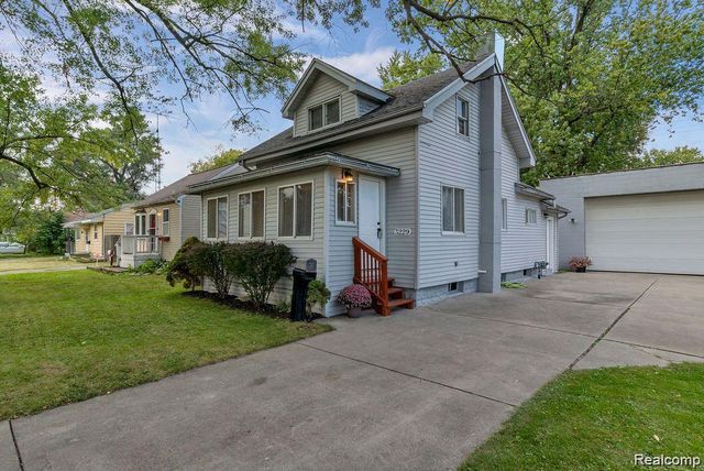 3229 Holly Avenue, Flint, MI 48506