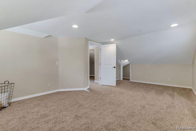 3229 Holly Avenue, Flint, MI 48506