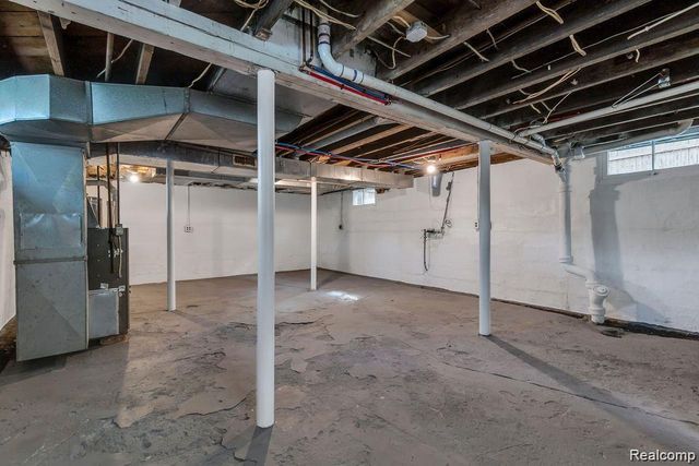 3229 Holly Avenue, Flint, MI 48506