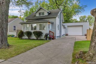 3229 Holly Avenue, Flint, MI 48506