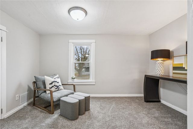 2095 3rd Avenue, Marion, IA 52302