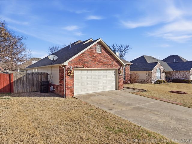1308 W Richmond Street, Broken Arrow, OK 74012